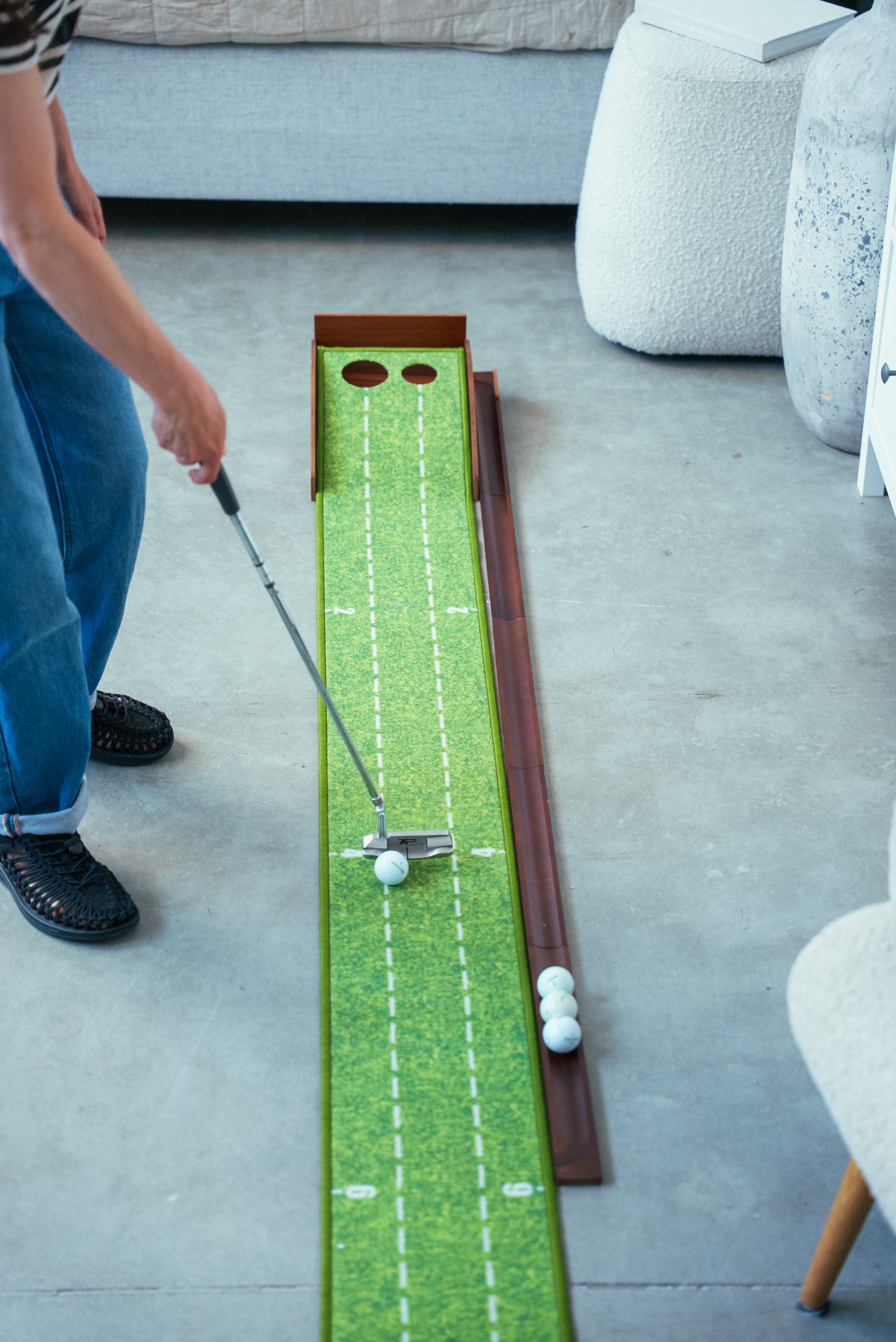 Golf træning hjemme: sådan forbedrer du dit spil uden at tage på banen