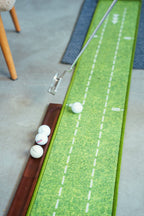 Putting Station™